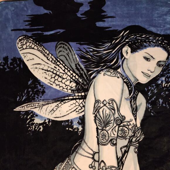 Fairycore Blue Fairy Blanket Acrylic Polyester Fantasy Dark Romance Romantasy - Picture 3 of 9